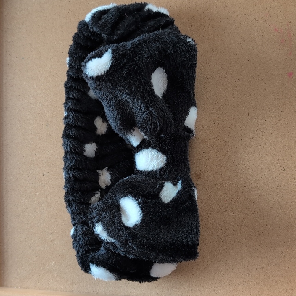 Chic Polka Dot Spa Headband